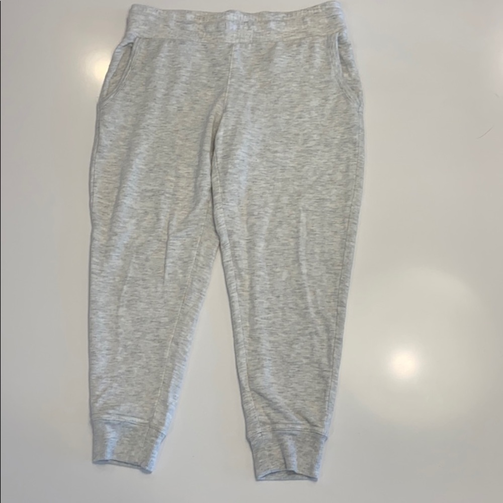 Athleta girl Capri joggers